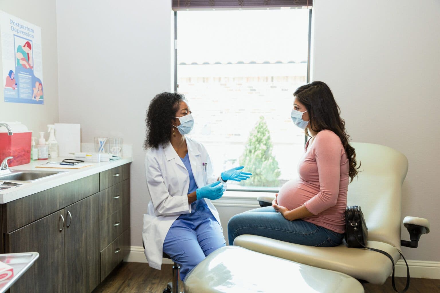 Primary care physicians should receive abortion training